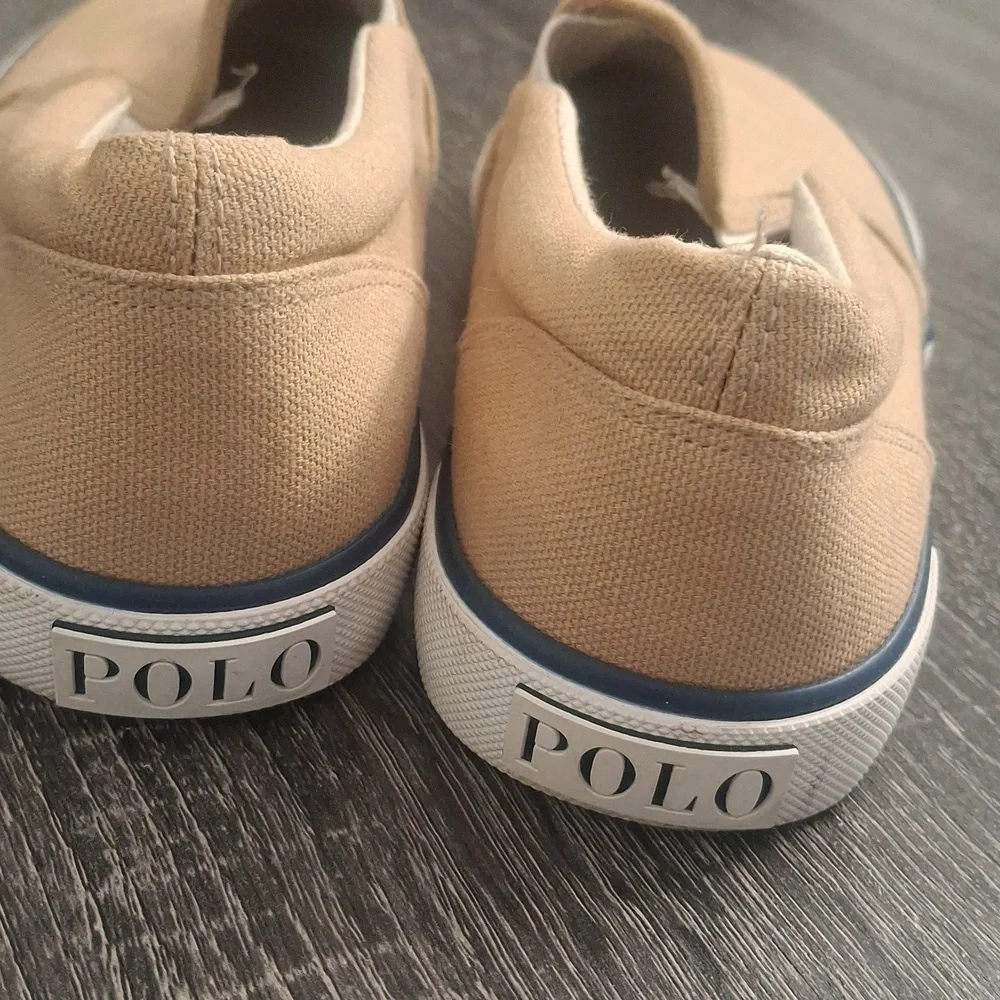 Youth /Ralph Lauren Beige Slip-On Shoes- Child Size 2